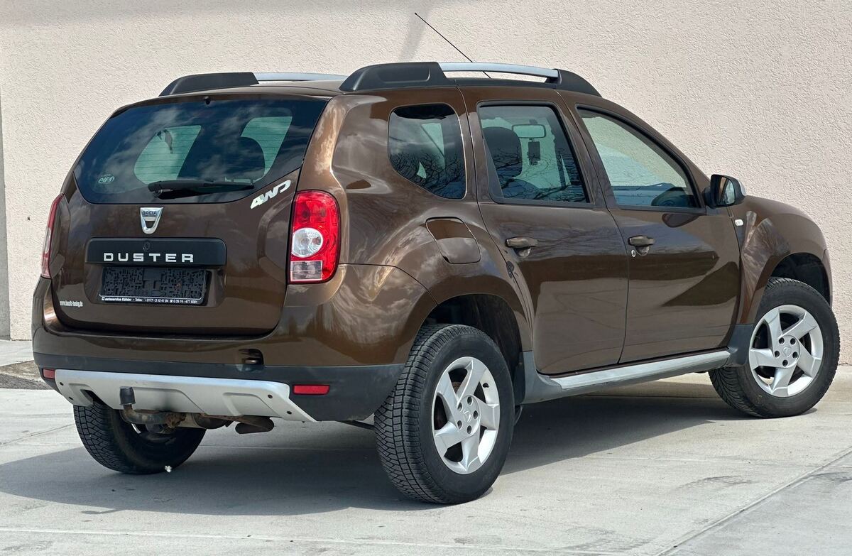 Dacia Duster Prestige 4x4 foto 8